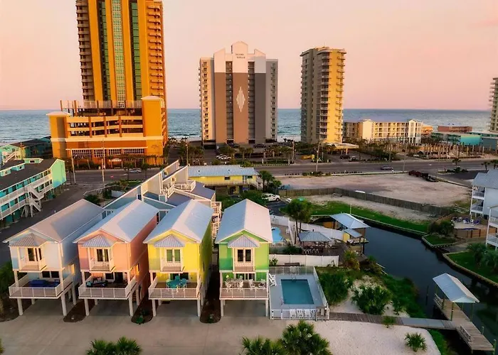 Family Getaway! Blue W Pool! 4min Walk To Beach! * Gulf Shores